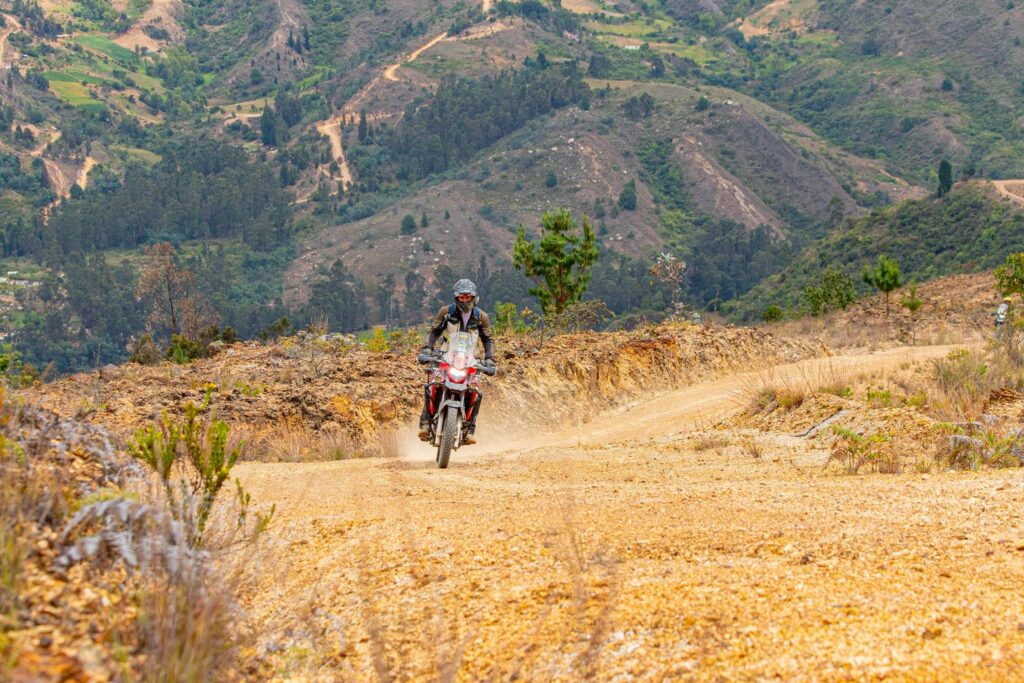 landscapes-off-road-colombia-motorcycle-tour